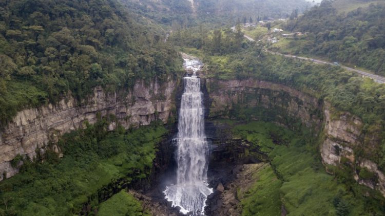 Air Terjun Tequendama: Keajaiban Alam yang Memukau di Kolombia