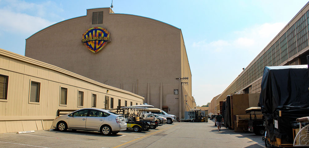 Warner Bros. Studio Tour: Pengalaman Menakjubkan di Dunia Film