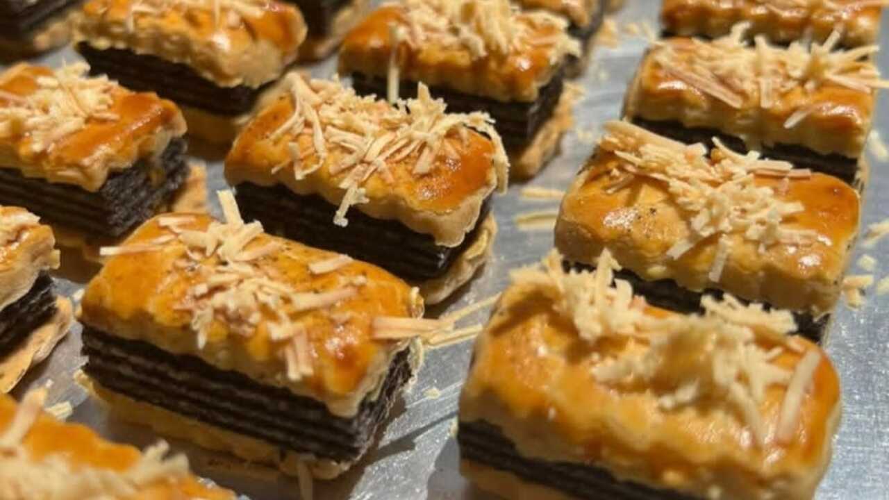 Cemilan Wafers Cokelat: Rasa Lezat dan Tekstur Renyah