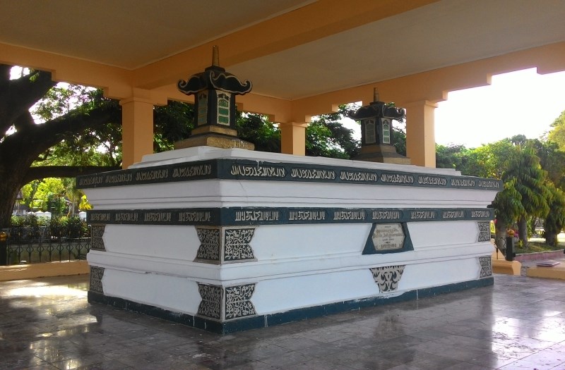 “Makam Sultan Iskandar Muda: Peninggalan Bersejarah yang Menakjubkan”