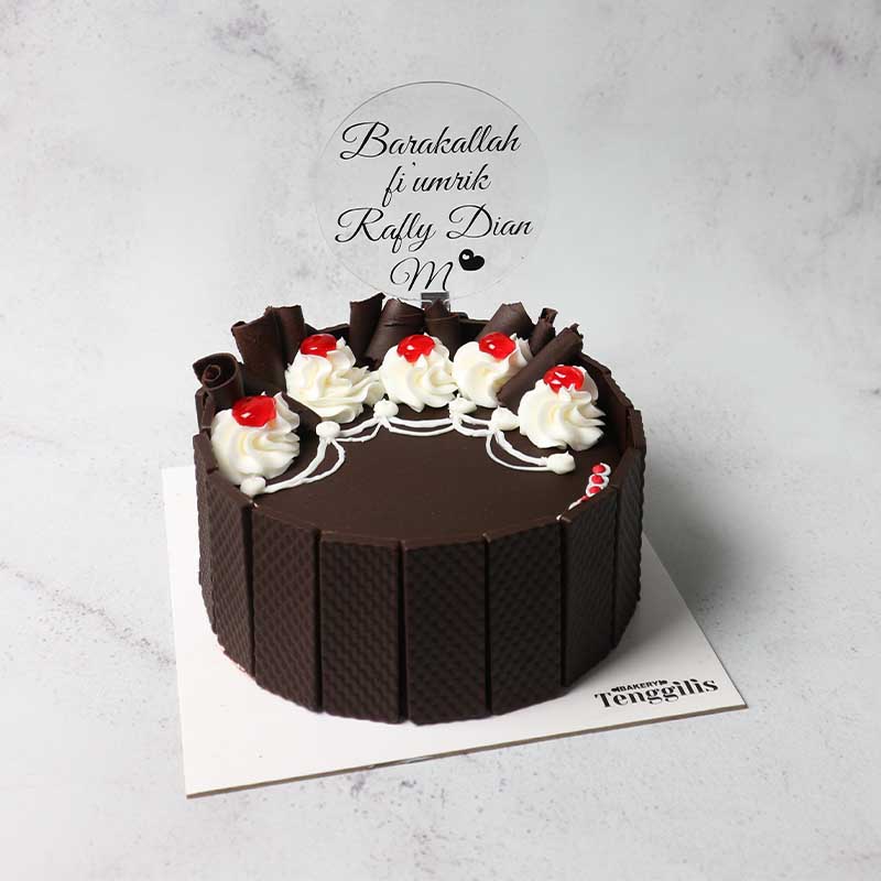 “Pilihan Terbaik Bolu Black Forest yang Lezat”