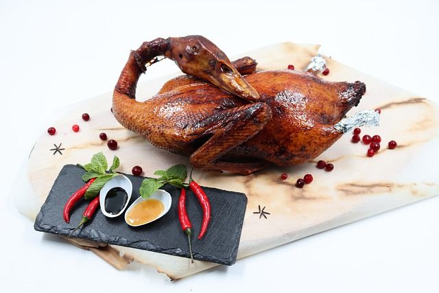 Mengenal Lezatnya Makanan Bebek Peking Tradisional Indonesia