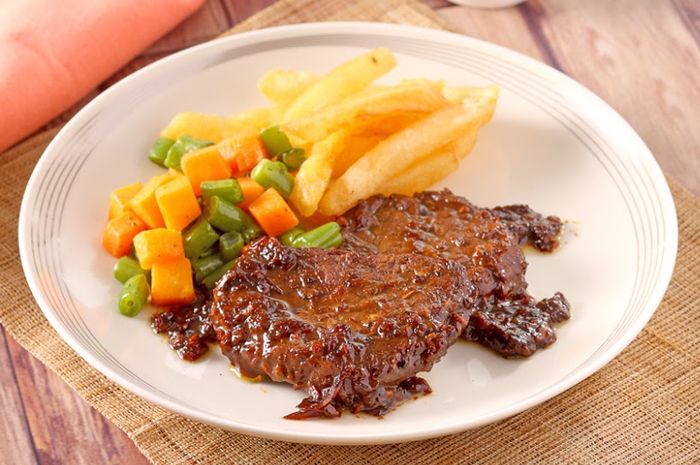 Mengenal Lezatnya Makanan Bistik Jawa yang Autentik