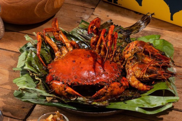 Mengenal Lezatnya Makanan Kepiting Bakar yang Menggoda Selera