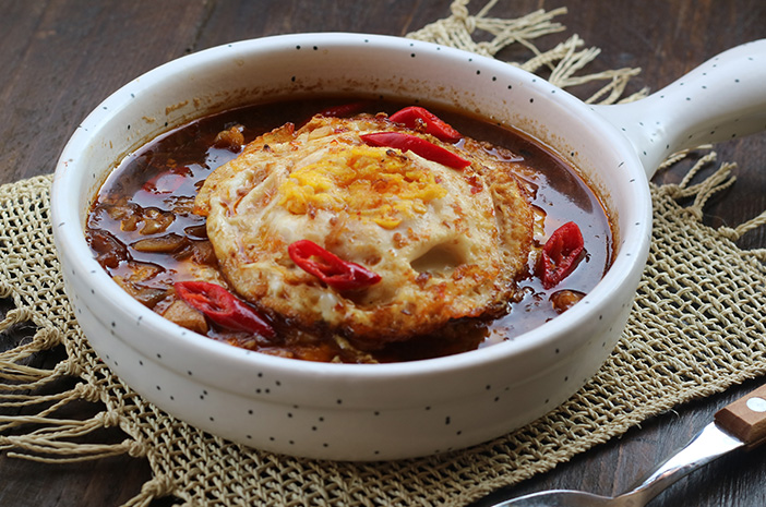 Resep Telur Ceplok Masak Kecap yang Mudah dan Lezat