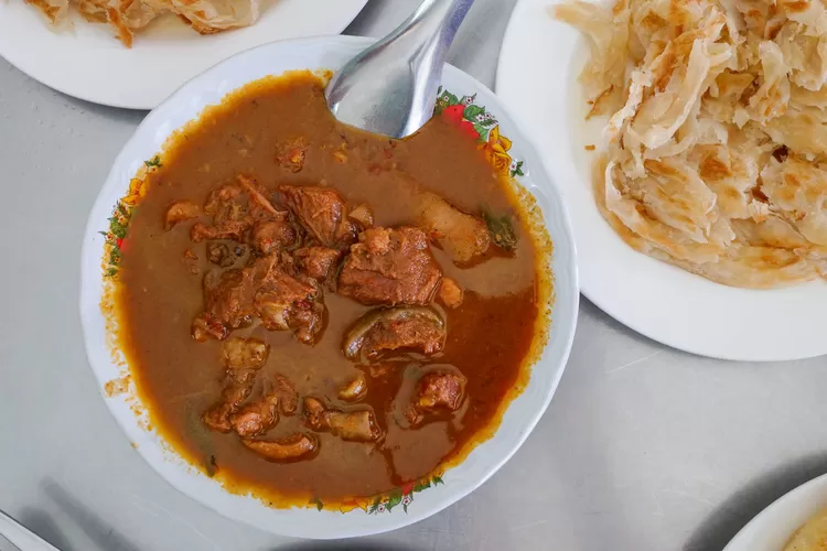 Makanan Kari Daging Kambing Khas Thailand yang Lezat dan Autentik