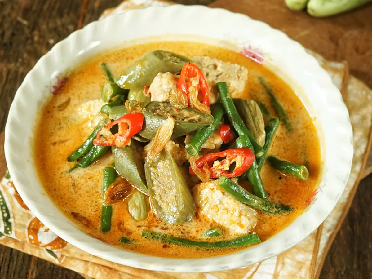 Mengenal Lebih Dekat: Sayur Lodeh, Hidangan Sayur Lezat dan Segar