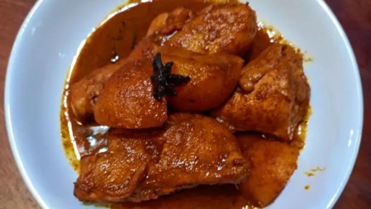 Mengenal Lezatnya Makanan Kari Ayam Goreng yang Menggugah Selera