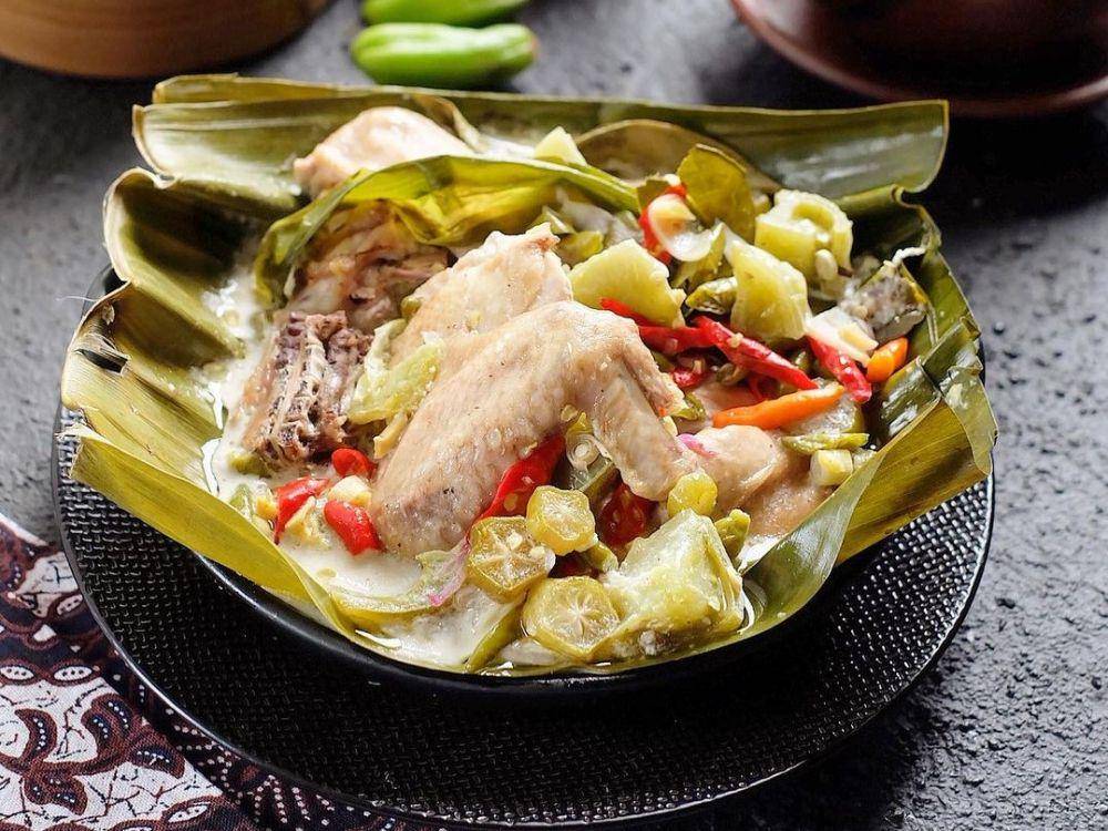 Mengenal Makanan Asam-Asam Daging: Cita Rasa Tradisional Indonesia