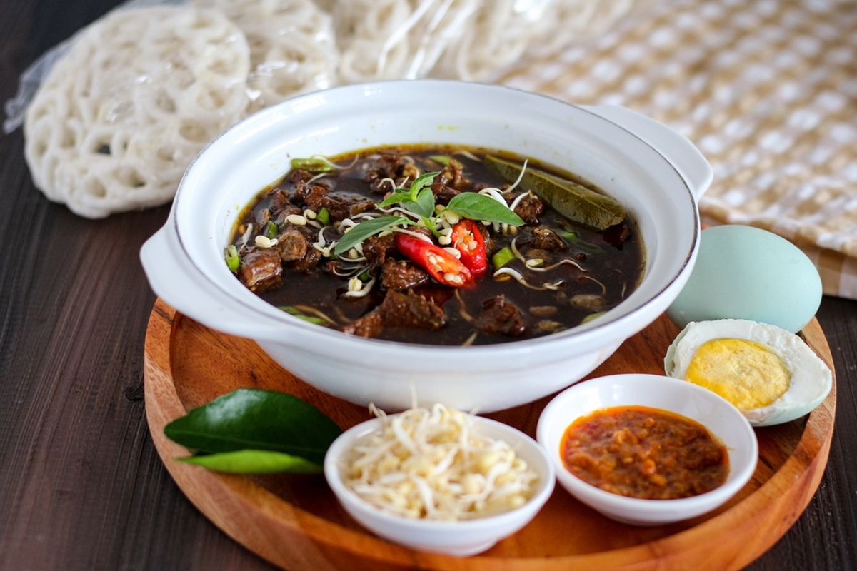 Rawon Iga: Hidangan Tradisional Khas Jawa Timur yang Lezat