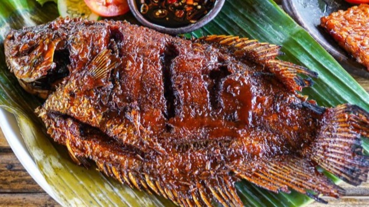 Keistimewaan Gurame Bakar Gula Jawa yang Lezat dan Menggugah Selera