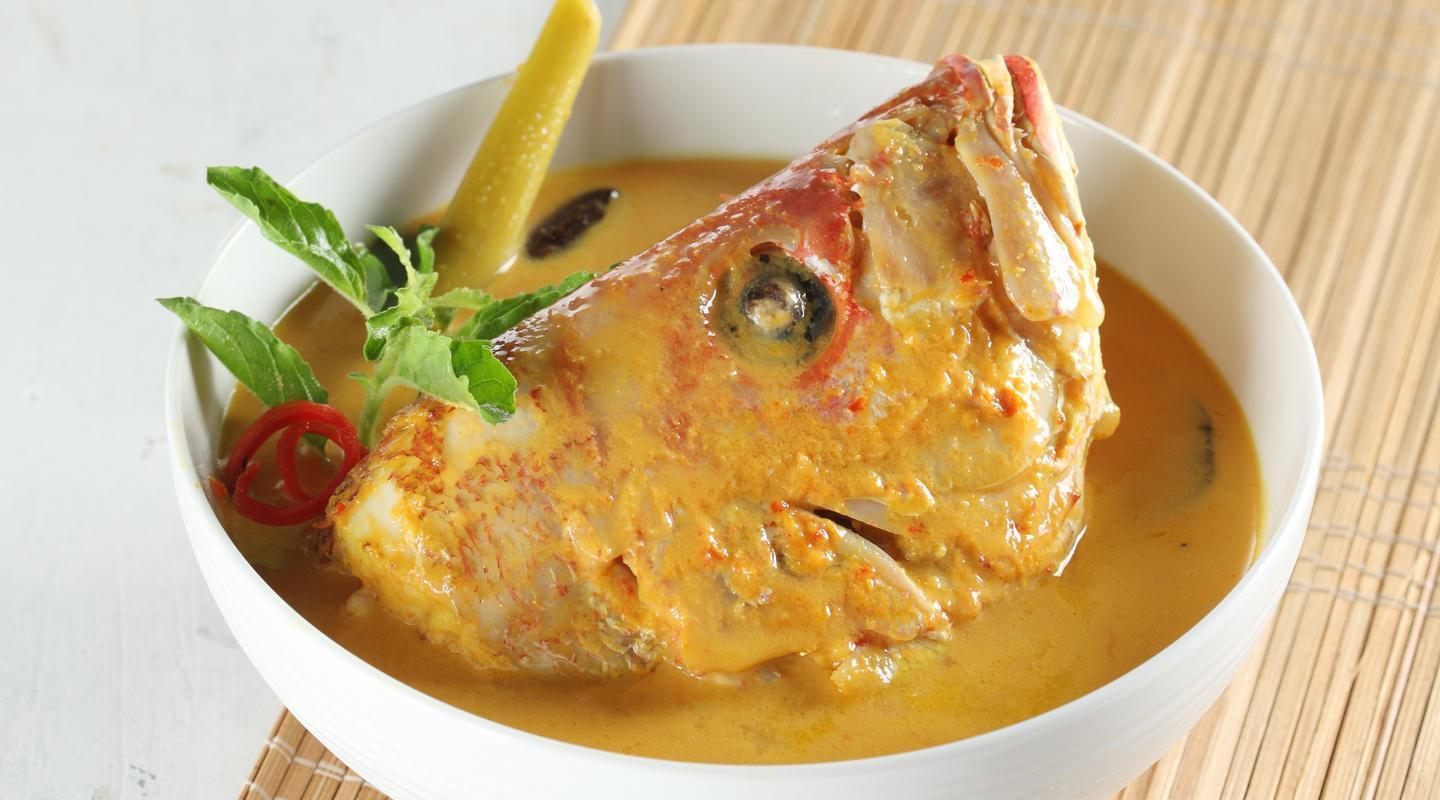 Keunikan Rasa Gulai Kepala Ikan yang Menggoda Selera