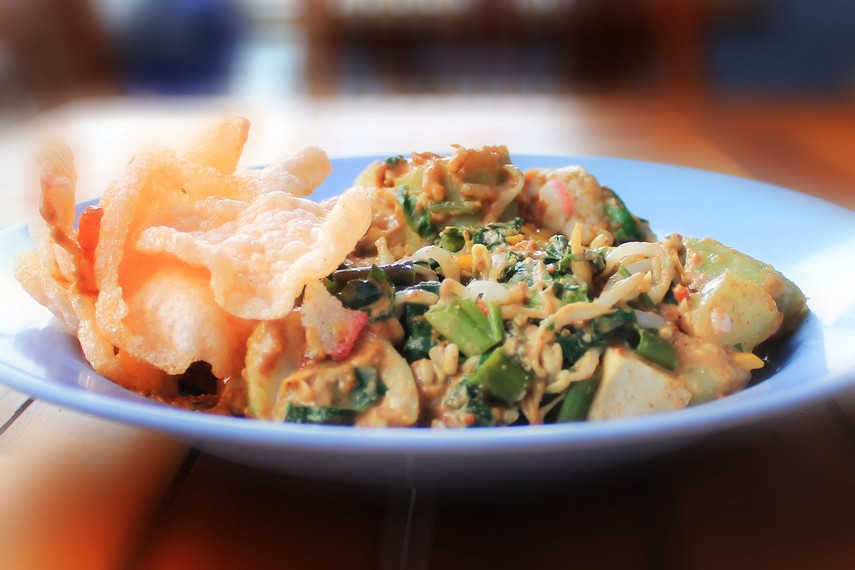 Makanan Gado-Gado: Hidangan Tradisional Indonesia yang Segar