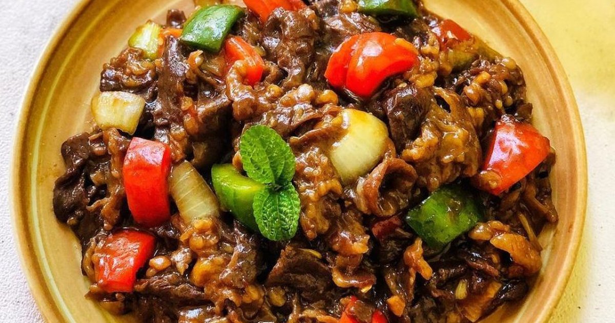 Mengenal Lezatnya Makanan Daging Sapi Lada Hitam yang Menggoda