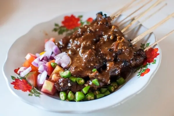 Mengenal Lezatnya Makanan Sate Bumbon Khas Nusantara