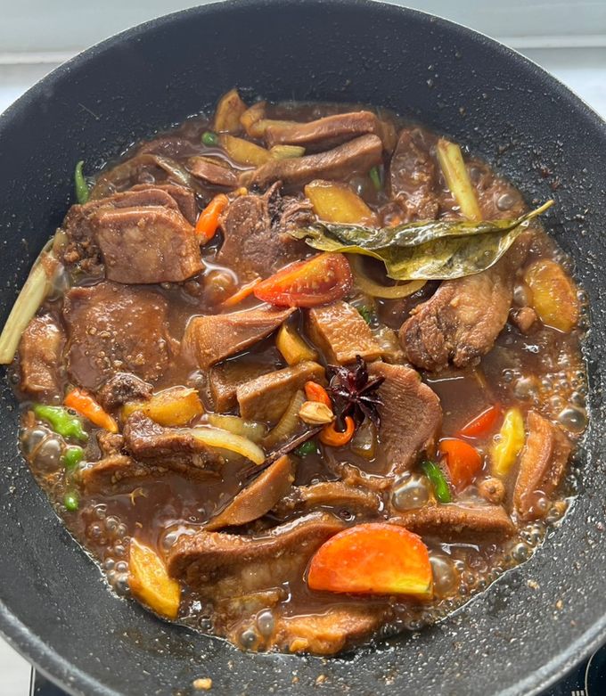 Resep Semur Lidah Sapi: Lezat dan Mudah Dibuat di Rumah