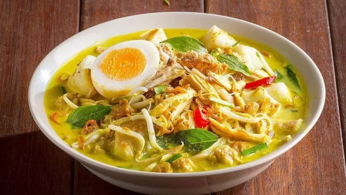 Mengenal Laksa Betawi: Rasa Lezat dan Tradisional Jakarta