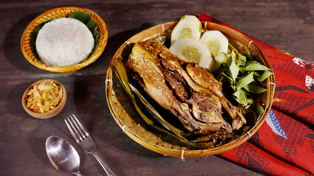 Mengenal Makanan Bebek Songkem: Hidangan Tradisional Jawa Timur