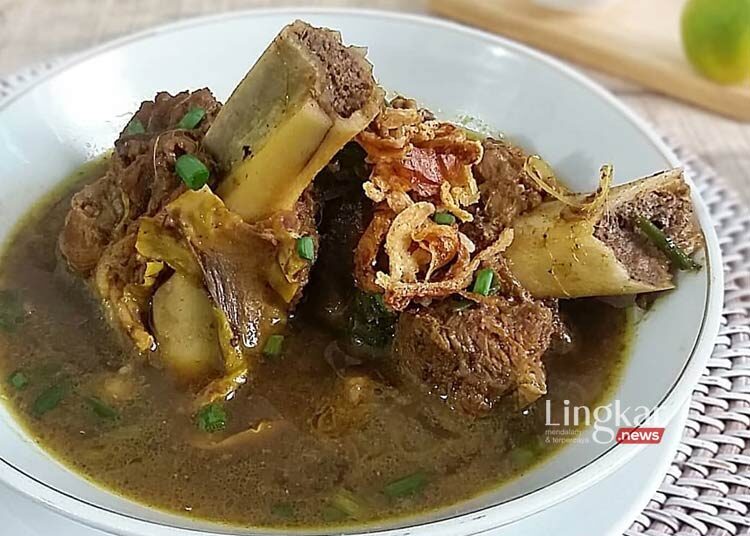 Mengenal Sop Konro Makassar: Kuliner Tradisional yang Lezat