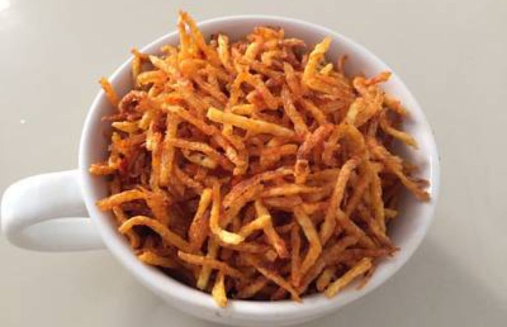 Mengenal Lebih Dekat Makanan Kering Kentang: Camilan Renyah dan Lezat